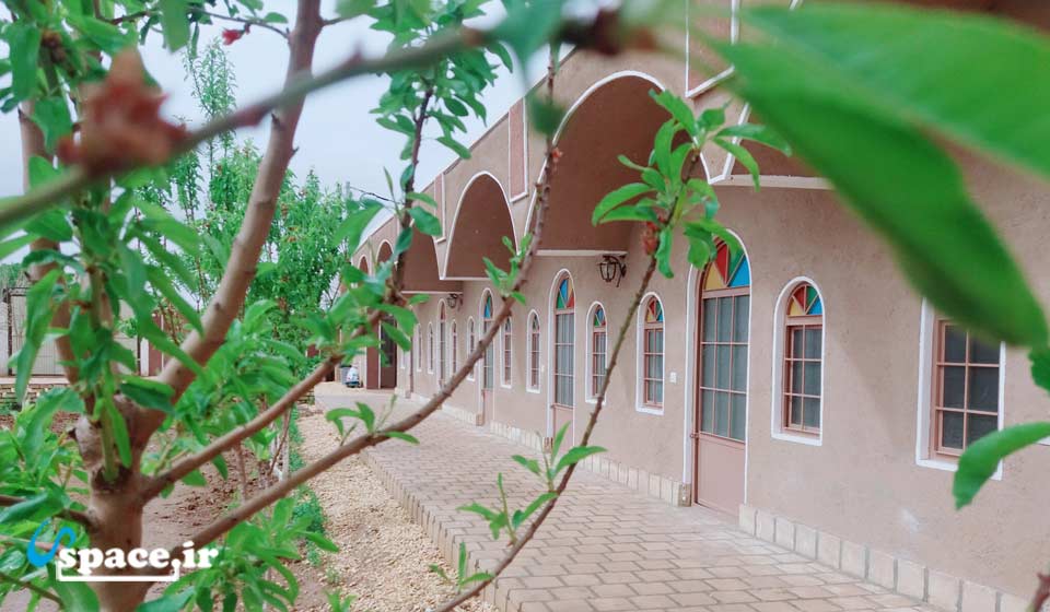 اقامتگاه بوم گردی ستاره کویر - ابوزیدآباد کاشان - روستای کاغذی